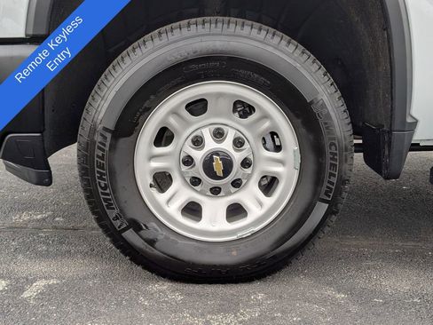 Used 2025 Chevrolet Silverado 2500 W/T w/ WT Convenience Package image 10