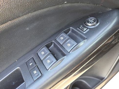 Used 2020 GMC Canyon SLE w/ Trailering Package image 9