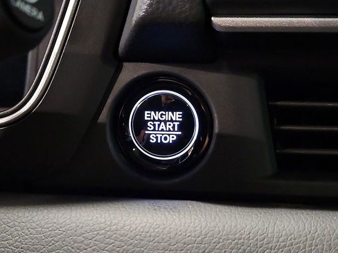 Used 2026 Honda Pilot Black Edition image 25