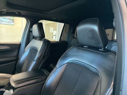 Used 2023 Jeep Grand Cherokee Altitude image 13