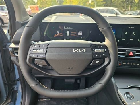 New 2026 Kia Sportage EX w/ EX Panoramic Sunroof Package image 11