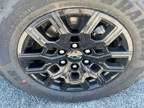 New 2026 Chevrolet Colorado Trail Boss AWD/4WD image 10