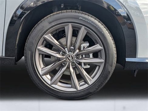 Certified 2025 Acura ADX A-Spec image 11