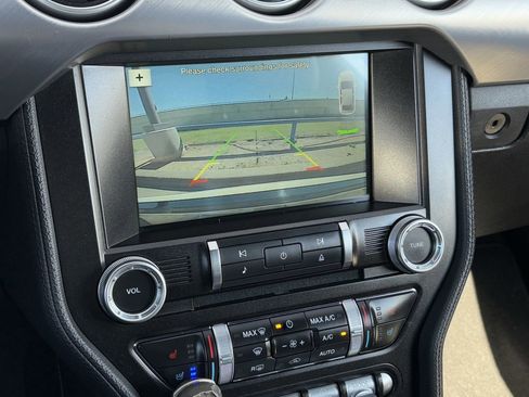 Used 2018 Ford Mustang GT Premium image 22