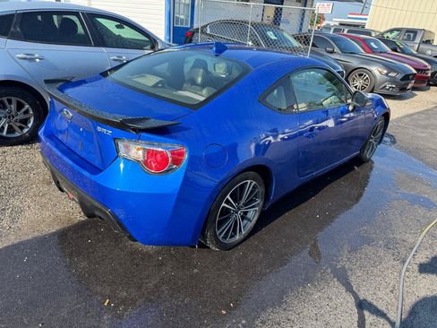 Used 2015 Subaru BRZ Limited w/ Popular Package #2B RWD image 4