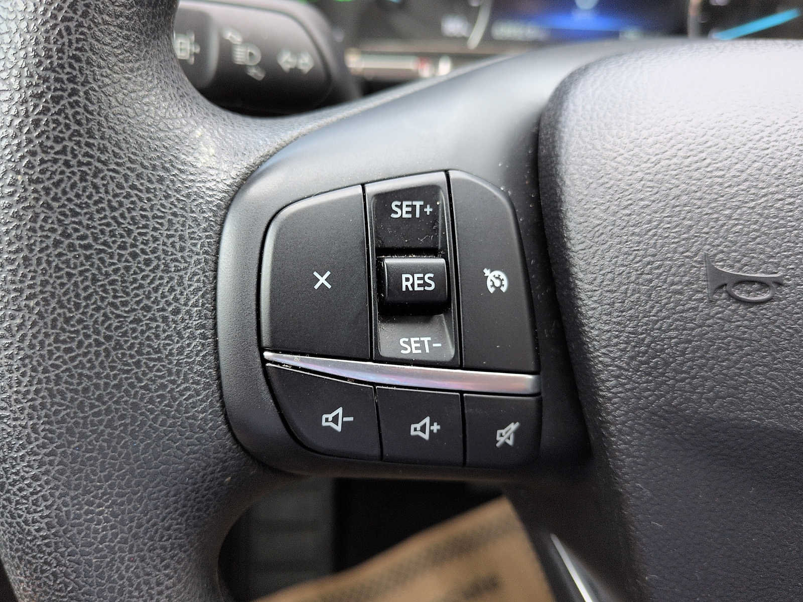 Used 2022 Ford Escape SE AWD/4WD image 17