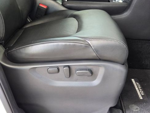 Used 2024 Nissan Armada SL w/ Midnight Edition Package RWD image 29