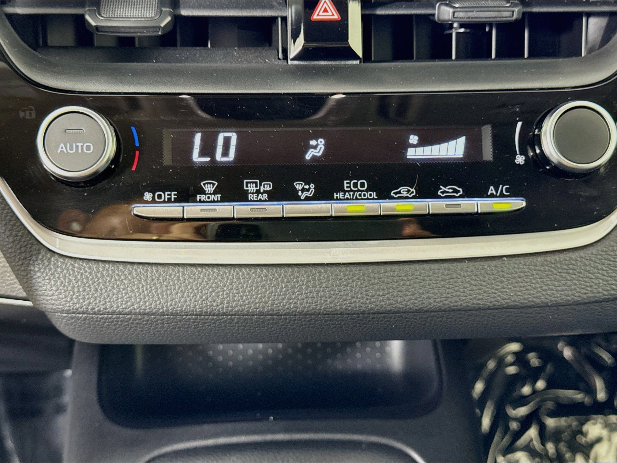 Used 2026 Toyota Corolla LE FWD image 18