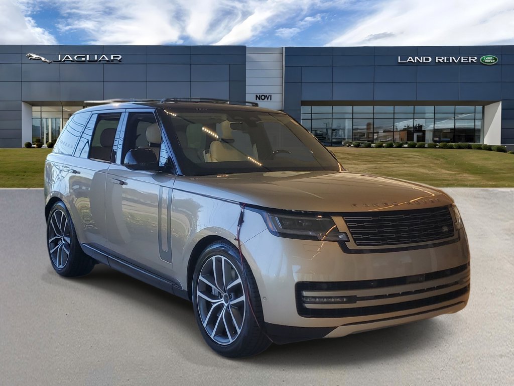 New 2026 Land Rover Range Rover SE AWD/4WD image 2