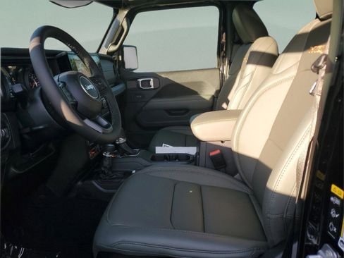 New 2026 Jeep Gladiator Mojave AWD/4WD image 21