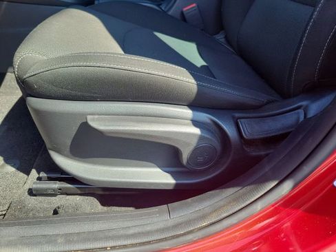 Used 2023 Kia Forte LXS w/ LXS Technology Package FWD image 13