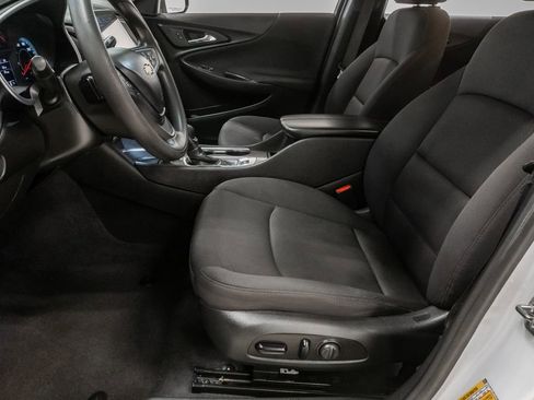 Used 2023 Chevrolet Malibu LT FWD image 10