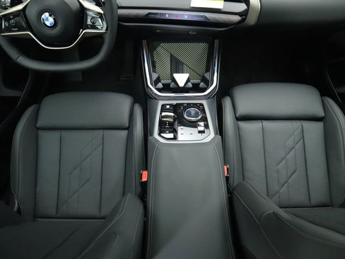Used 2025 BMW X3 xDrive30i w/ Premium Package AWD/4WD image 17