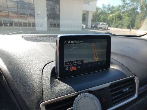 Used 2015 MAZDA MAZDA3 i Touring FWD image 11