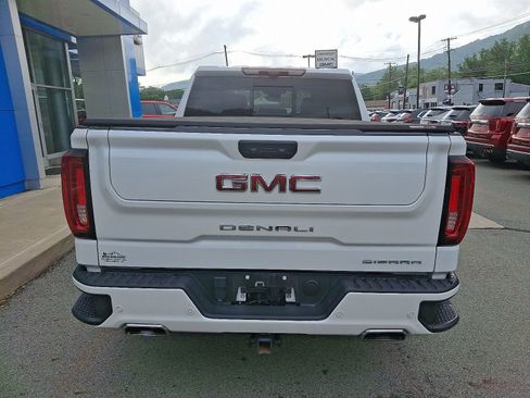 Certified 2023 GMC Sierra 1500 Denali w/ Denali Reserve Package image 5