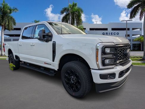 New 2026 Ford F250 Lariat w/ Black Appearance Package AWD/4WD image 1