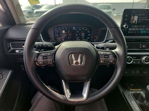 Used 2023 Honda Civic Touring image 33