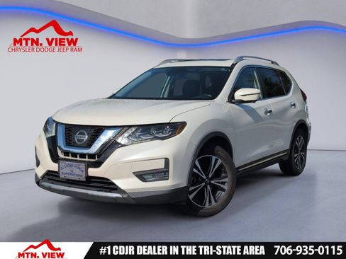 Used 2017 Nissan Rogue SL w/ SL Premium Package FWD image 1