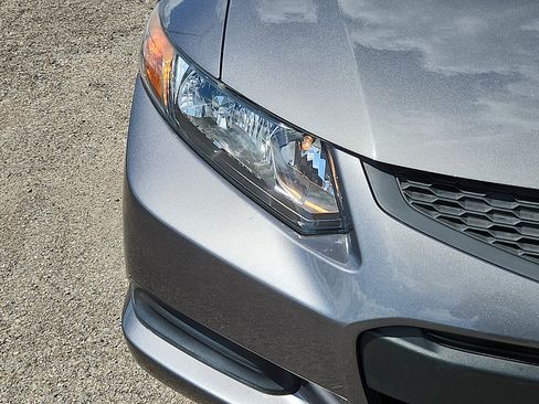 Used 2012 Honda Civic LX image 9