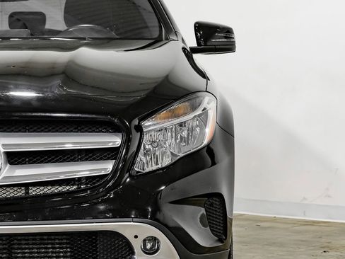 Used 2016 Mercedes-Benz GLA 250 image 36