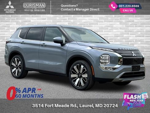 New 2025 Mitsubishi Outlander SE image 1