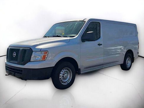 Used 2016 Nissan NV 3500 S w/ Power Package RWD image 2