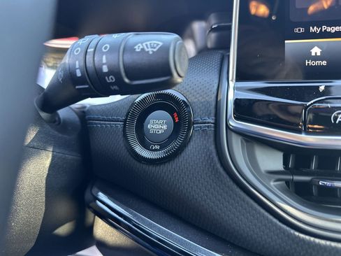 New 2026 Jeep Compass Limited image 17