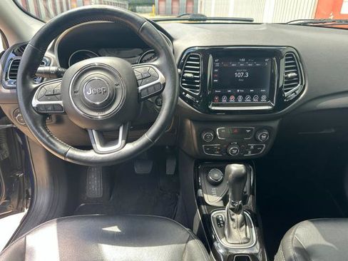 Used 2018 Jeep Compass Limited image 14