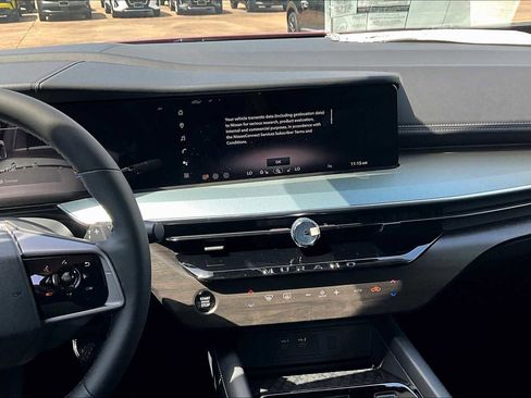 New 2025 Nissan Murano SL image 6