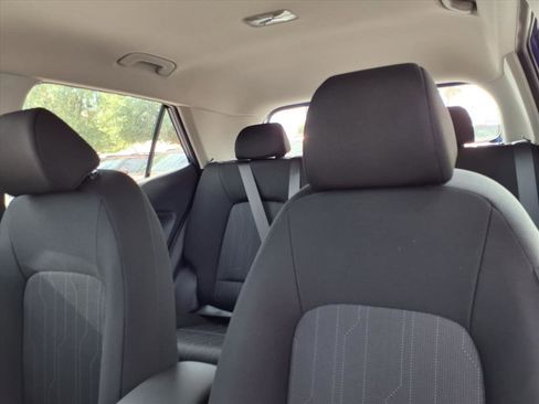 New 2026 Hyundai Venue SE image 6