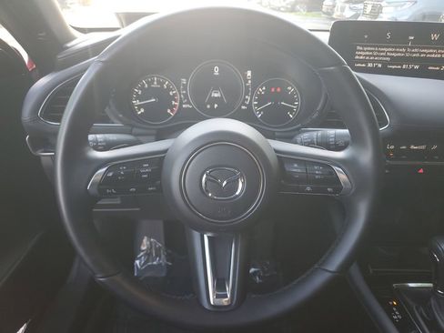 Certified 2025 MAZDA MAZDA3 Hatchback w/ Appearance Package image 24