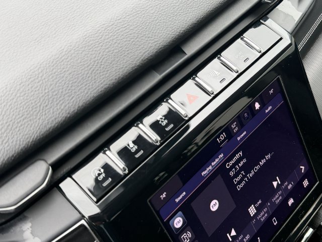 Used 2023 Jeep Grand Cherokee L Laredo AWD/4WD image 26