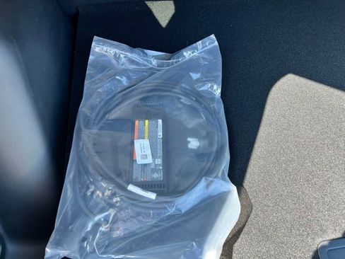 New 2025 Ford Escape SE w/ PHEV Premium Package image 16