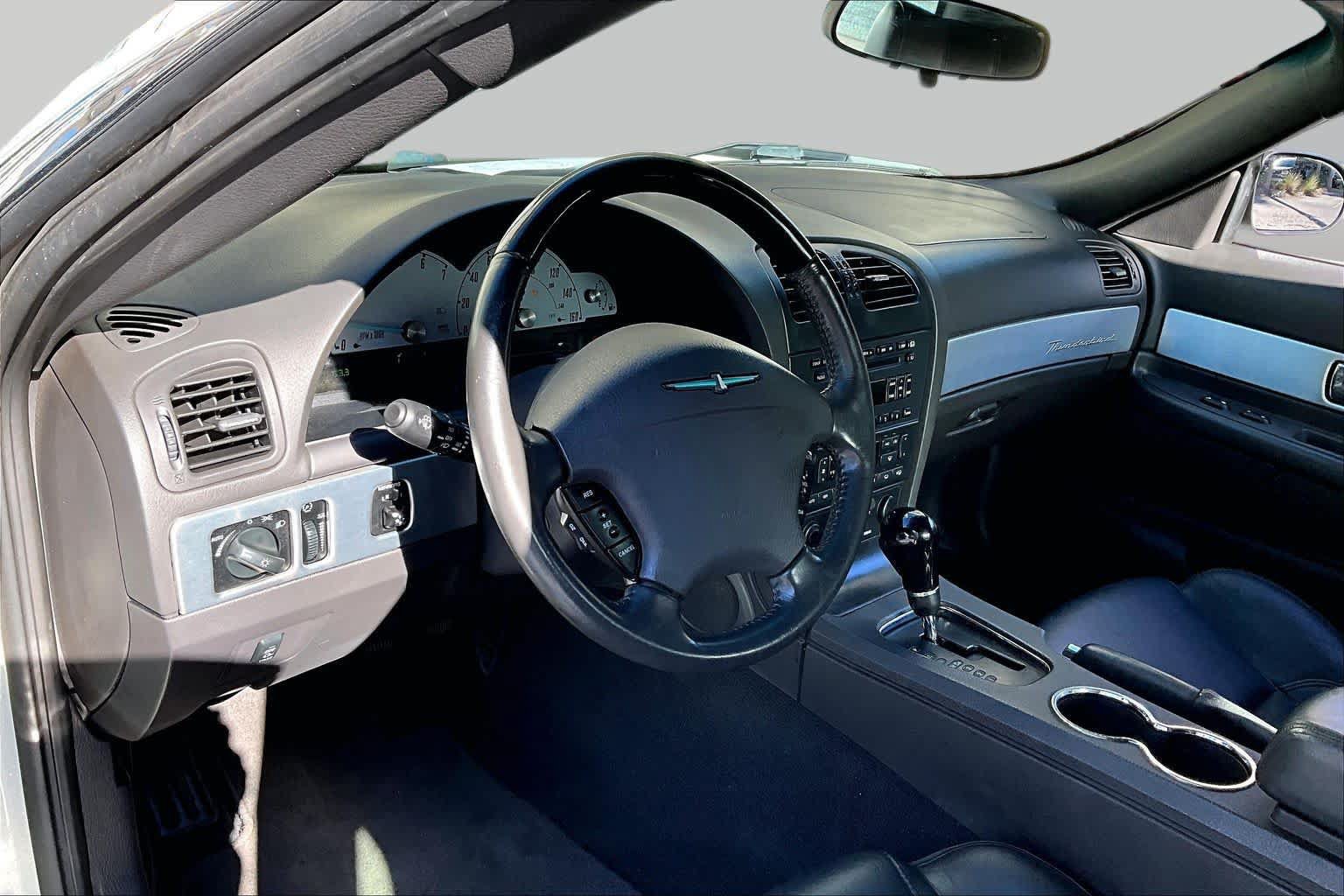 Used 2002 Ford Thunderbird RWD image 14