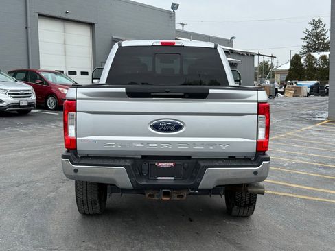 Used 2018 Ford F250 Lariat w/ Lariat Ultimate Package image 4