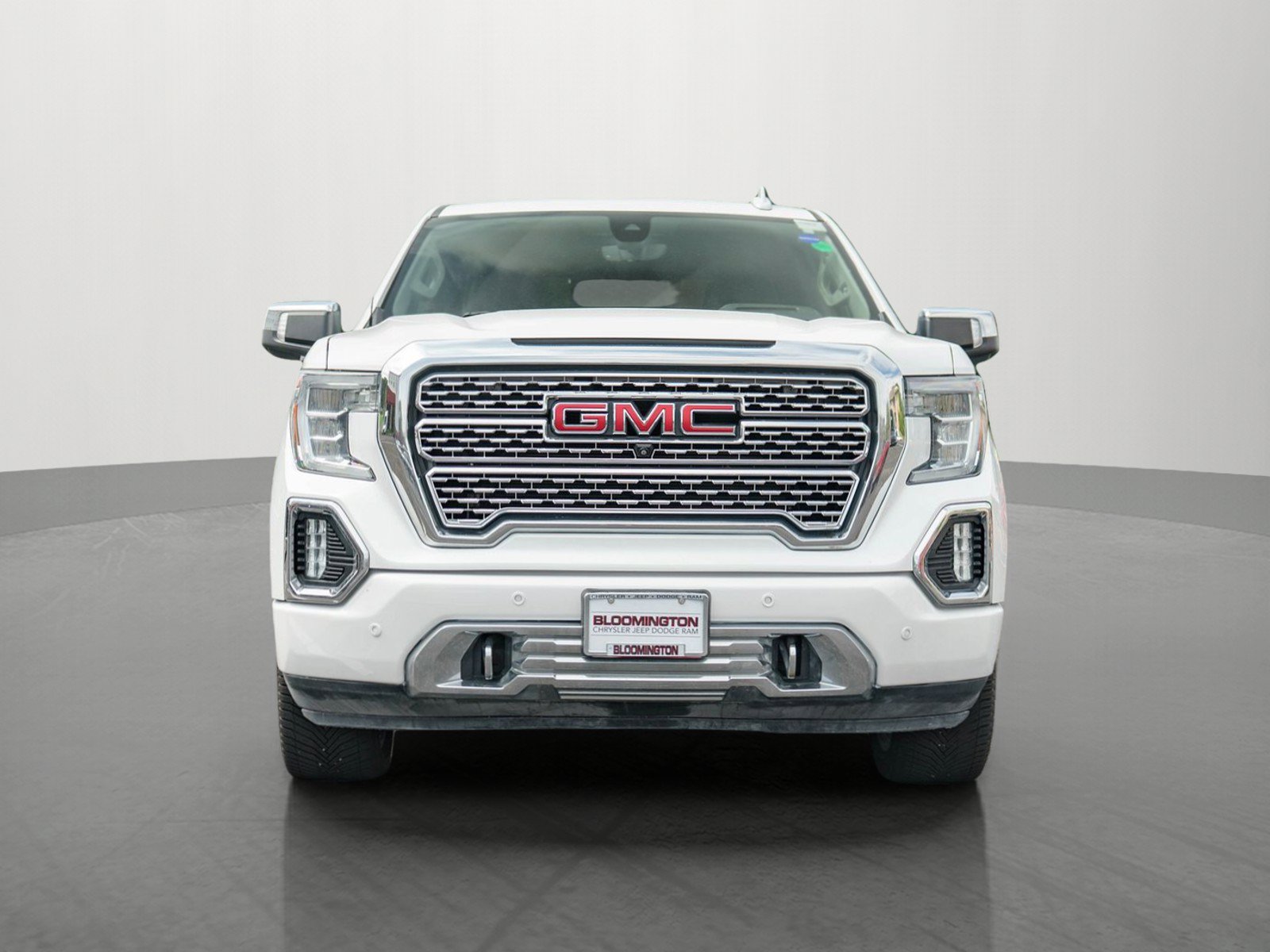 Used 2020 GMC Sierra 1500 Denali w/ Technology Package AWD/4WD image 2