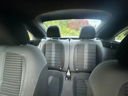 Used 2014 Volkswagen Beetle R-Line FWD image 17