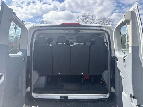 Used 2016 Ford Transit 350 XLT image 22