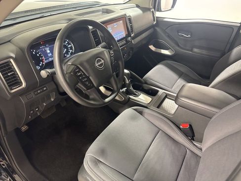 Used 2023 Nissan Frontier SV AWD/4WD image 17