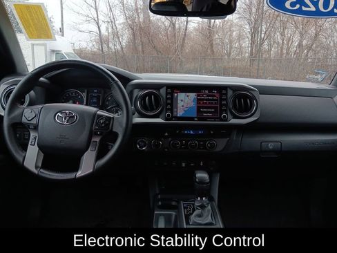 Used 2023 Toyota Tacoma TRD Pro image 15