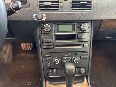 Used 2009 Volvo XC90 3.2 image 23