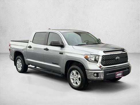 Used 2020 Toyota Tundra SR5 w/ SR5 Upgrade Package image 3