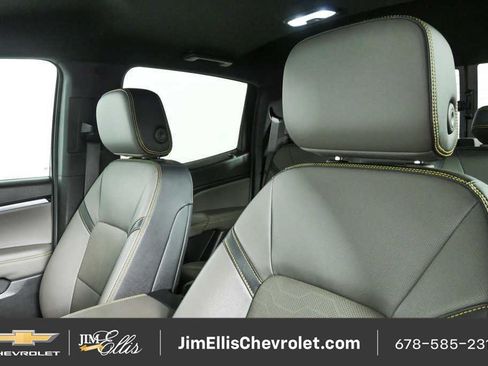 Certified 2024 Chevrolet Colorado ZR2 w/ ZR2 Convenience Package III AWD/4WD image 5