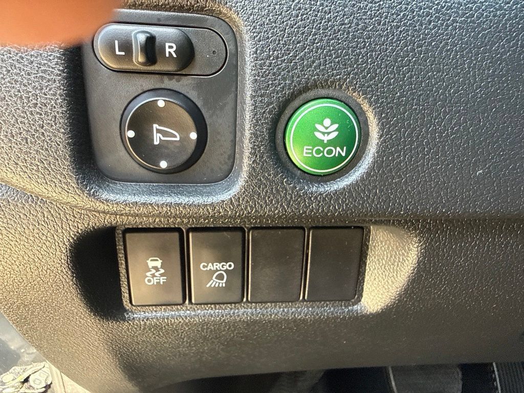 Used 2017 Honda Ridgeline Sport image 13