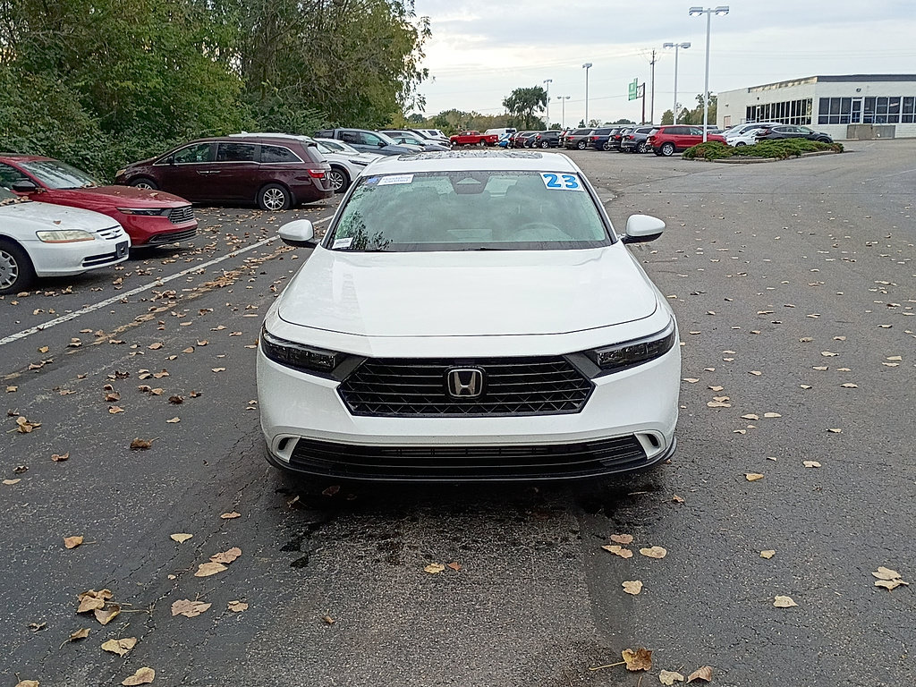 Used 2023 Honda Accord EX image 8