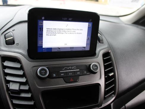 Used 2019 Ford Transit Connect XL image 18