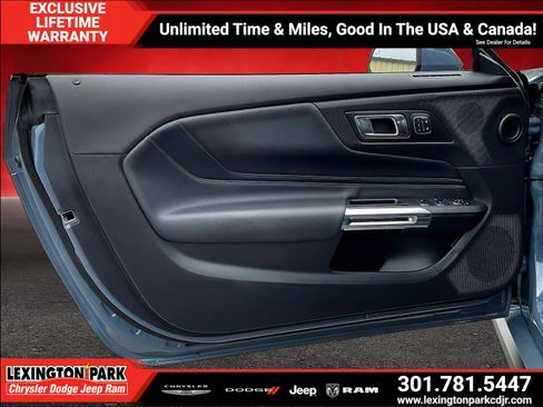 Used 2025 Ford Mustang GT Premium RWD image 18