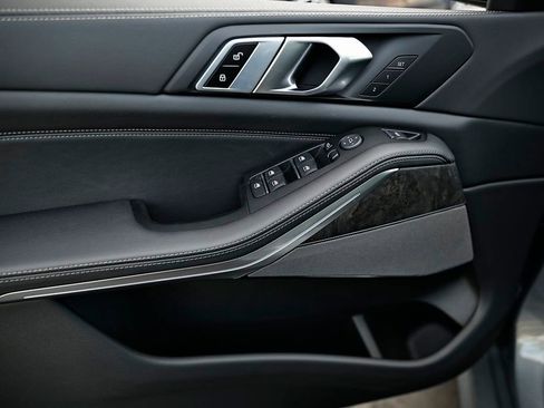 New 2026 BMW X5 sDrive40i w/ M Sport Package image 15