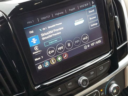 Certified 2023 Chevrolet Traverse LT image 18