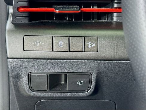 Used 2024 Hyundai Kona N Line image 21